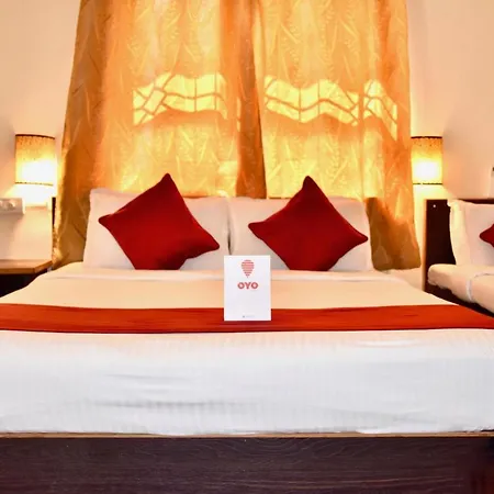 Oyo 9522 Hotel Villa Fatima Comforts-3